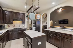 2909 Rockford Ct, Mansfield, TX 76063 - Photo 9