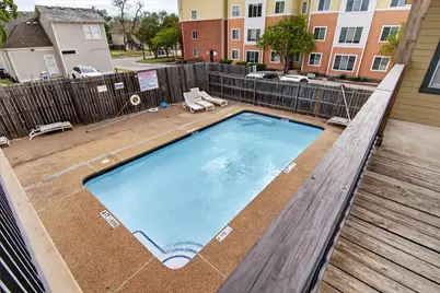 1326 S 11 Street #2, Waco, TX 76706 - Photo 9