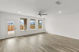 8716 Preakness St, Aubrey, TX 76227 - Photo 9