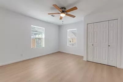 2410 S Marsalis Avenue, Dallas, TX 75216 - Photo 19