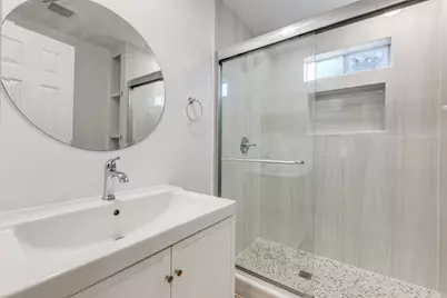 2410 S Marsalis Avenue, Dallas, TX 75216 - Photo 21