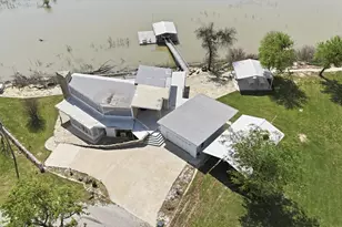 732 Blue Fathom Dr, Runaway Bay, TX 76426 - Photo 39