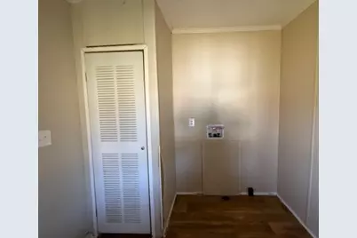 510 W Maple Street, Nocona, TX 76255 - Photo 11