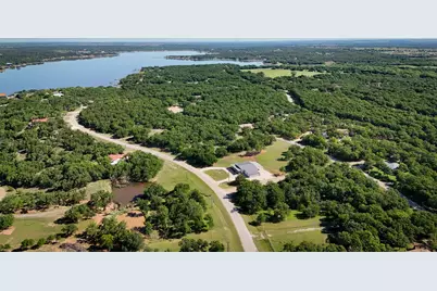346 Nocona Drive, Nocona, TX 76255 - Photo 13