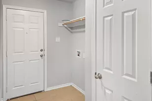 2820 Stonewall Ln, Fort Worth, TX 76123 - Photo 13