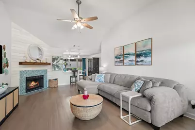 819 Blessing Creek Drive, Euless, TX 76039 - Photo 5