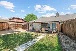 819 Blessing Creek Dr, Euless, TX 76039 - Photo 31