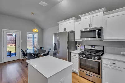 2432 Rocky Mountain Drive, Royse City, TX 75189 - Photo 13