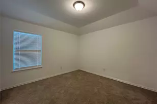 1448 Sun Gdn Wy, Justin, TX 76247 - Photo 17