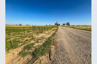 384 Cr-1475, Alvord, TX 76225 - Photo 17