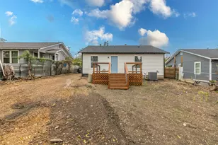 2208 Gurley Ave, Waco, TX 76706 - Photo 19