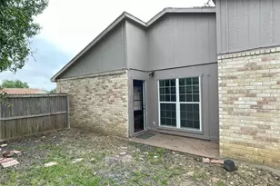 4113 Pepperbush Dr, Fort Worth, TX 76137 - Photo 11