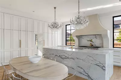 12460 Farmstead Drive, Frisco, TX 75033 - Photo 11