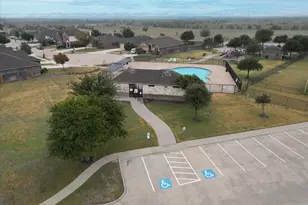 412 Falling Star Dr, Fort Worth, TX 76052 - Photo 23