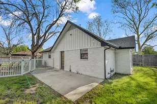 305 Gandy St, Lipan, TX 76462 - Photo 35