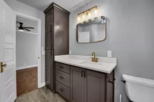 305 Gandy St, Lipan, TX 76462 - Photo 23