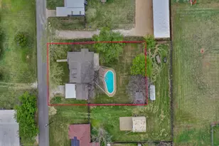 305 Gandy St, Lipan, TX 76462 - Photo 5