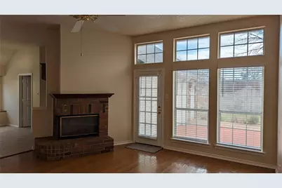 1115 Cambridge Drive, Carrollton, TX 75007 - Photo 13