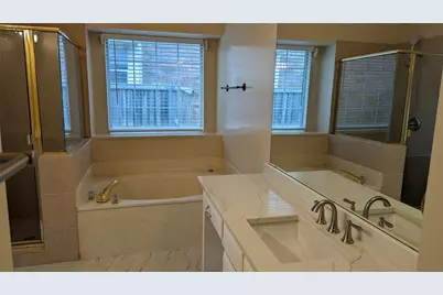 1115 Cambridge Drive, Carrollton, TX 75007 - Photo 11