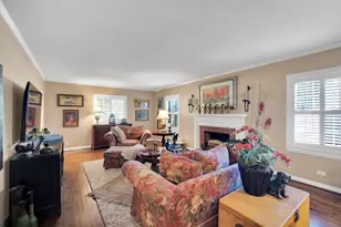 411 Sycamore St, Waxahachie, TX 75165 - Photo 9