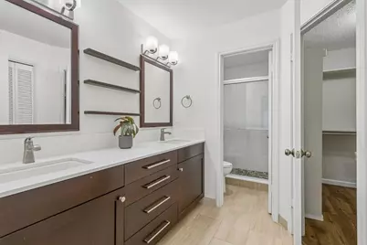 3905 Las Brisas Drive, Plano, TX 75074 - Photo 13