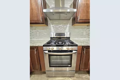 805 Greenbriar Drive, Garland, TX 75043 - Photo 5