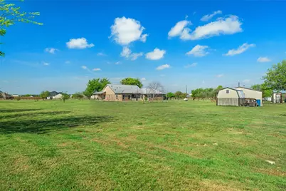 1230 Sweet Springs Road, Weatherford, TX 76088 - Photo 5