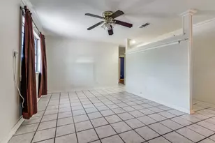 583 Wind River Dr, Duncanville, TX 75116 - Photo 5