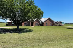 448 Audra Cir, Rhome, TX 76078 - Photo 1