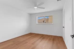 7605 Meadow Oaks Dr, Dallas, TX 75230 - Photo 9