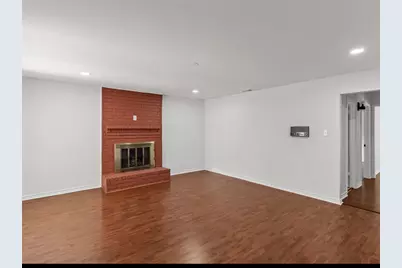 7607 Meadow Oaks Drive, Dallas, TX 75230 - Photo 3