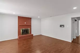 7607 Meadow Oaks Dr, Dallas, TX 75230 - Photo 3