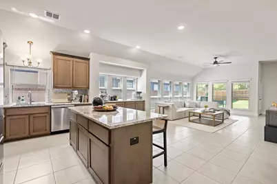 9105 Desert Flora Drive, Fort Worth, TX 76131 - Photo 11