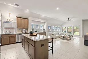 9105 Desert Flora Dr, Fort Worth, TX 76131 - Photo 11