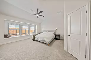 9105 Desert Flora Dr, Fort Worth, TX 76131 - Photo 15