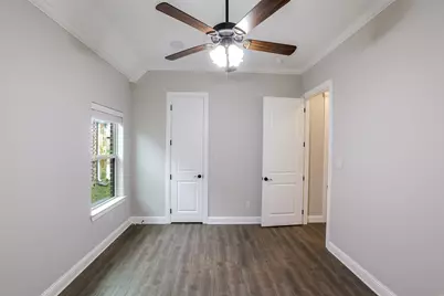 6907 Clayton Nicholas Court, Arlington, TX 76001 - Photo 21