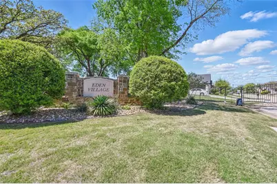 6907 Clayton Nicholas Court, Arlington, TX 76001 - Photo 29