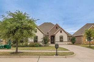 6907 Clayton Nicholas Ct, Arlington, TX 76001 - Photo 3