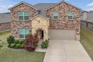 9105 Lookout Pt, Fort Worth, TX 76179 - Photo 3