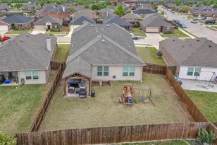 9105 Lookout Pt, Fort Worth, TX 76179 - Photo 7