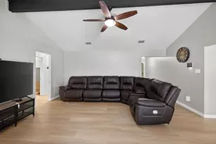 405 Pecan St, Azle, TX 76020 - Photo 9