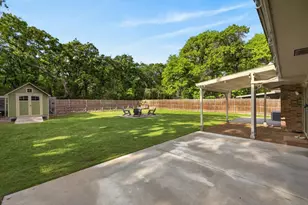 405 Pecan St, Azle, TX 76020 - Photo 27