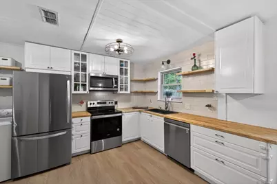 405 Pecan Street, Azle, TX 76020 - Photo 13