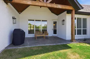 2032 Little Valley Ct, Weatherford, TX 76087 - Photo 33