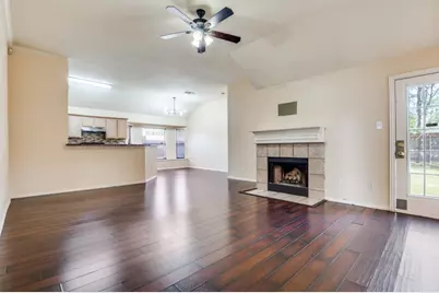 801 Lowe Drive, Cedar Hill, TX 75104 - Photo 5