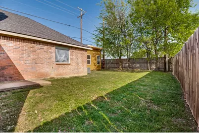 801 Lowe Drive, Cedar Hill, TX 75104 - Photo 3