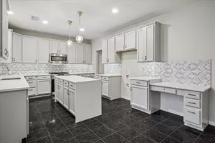 1209 Silverwood Dr, Flower Mound, TX 75028 - Photo 11