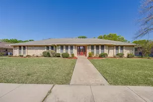 1507 Crescent Dr, Sherman, TX 75092 - Photo 1