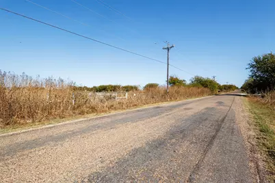 5814 Woodard Avenue, Cleburne, TX 76033 - Photo 3