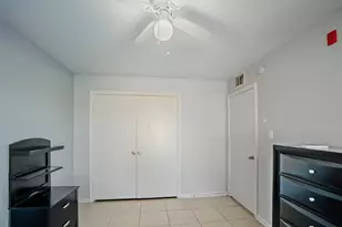 150 S Main St, Euless, TX 76040 - Photo 23